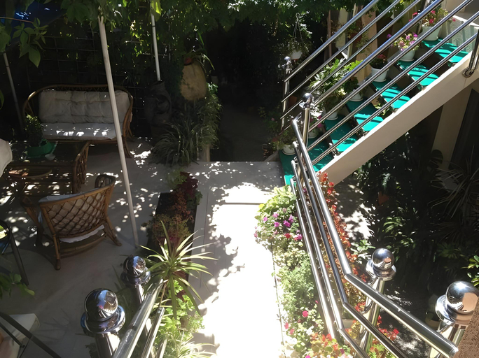 Others 5, Apartments Knezevic