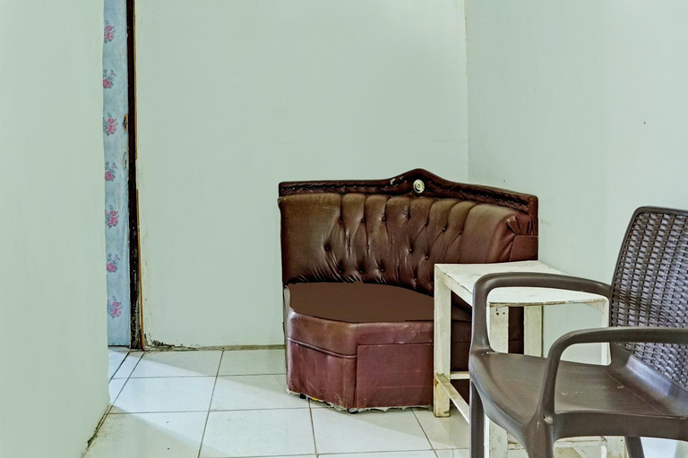 Public Area 4, Hotel O Kost Axcel, Banjar