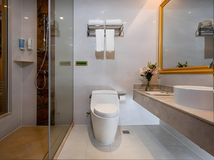 Bathroom 3, Vienna Hotel Jiangxi Jiujiang Happy City, Jiujiang