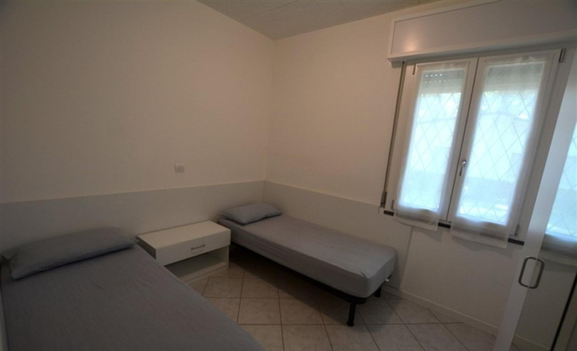 Bedroom 5, Villa with private fenced garden, Udine