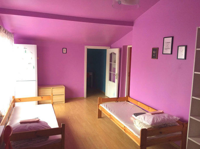 Bedroom 4, Hey Chang Hostel, Warsaw