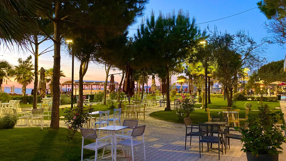 Food & Drinks 5, Bellavista Qerret Apartment 1, Kavajës