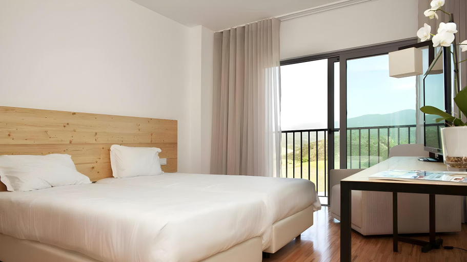 Bedroom 3, Algarve Race Resort Apartments, Portimão