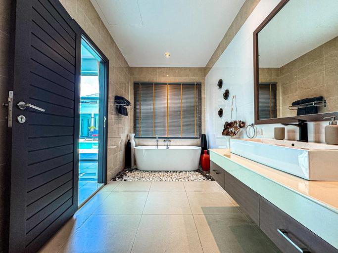 5, VILLA DESTINY - Luxury Villa Near Nai Harn Beach, Pulau Phuket