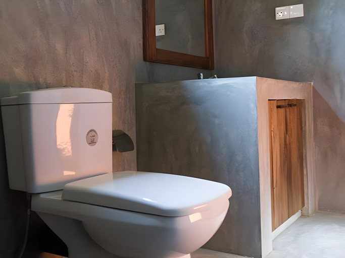 Bathroom 2, Forcus Cabanas Guest House, Pothuvil
