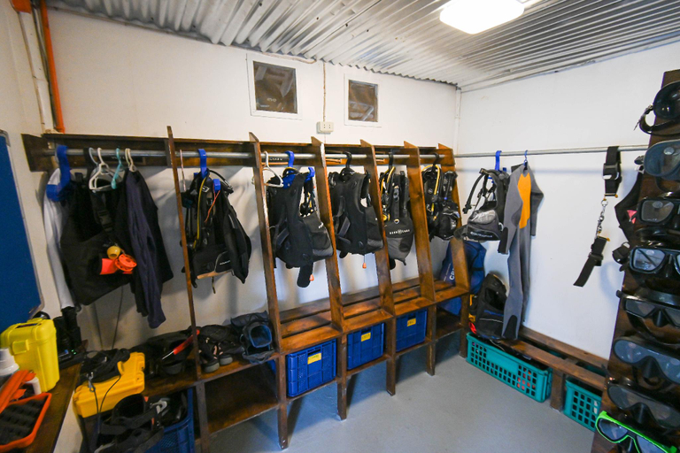 Recreational facilities 3, Dive Camp, Dauin