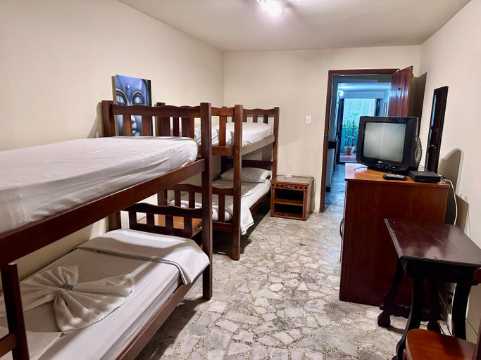 Bedroom 2, Hostel e Pousada Barra da Tijuca, Rio de Janeiro