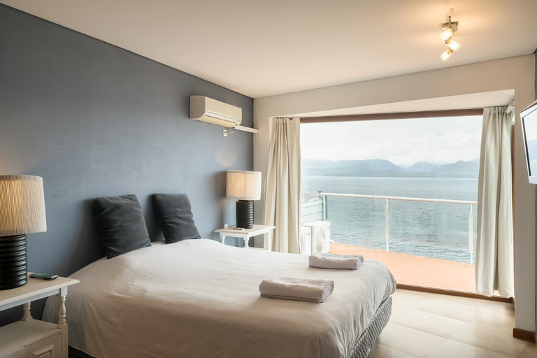 Bedroom 2, Luxury Lake Views Apartments By Apartments Bariloche, Bariloche