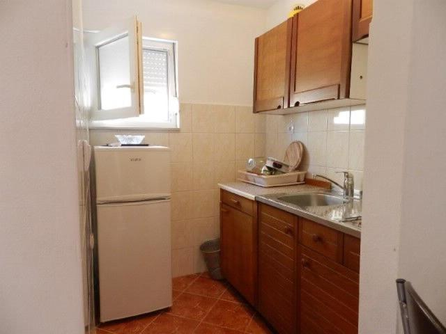 Others 5, Apartments Branko, Tisno