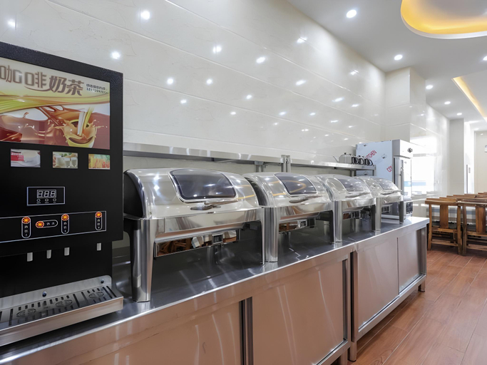 Food & Drinks 4, GreenTree Inn Jiaxin Puyuan Kaixuan Road, Jiaxing