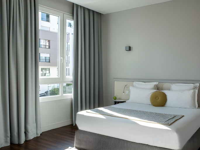 Bedroom 3, Hotel Atrium Suresnes, Hauts-de-Seine