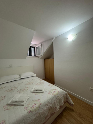 Bedroom 1, Apartments Bepina, Split