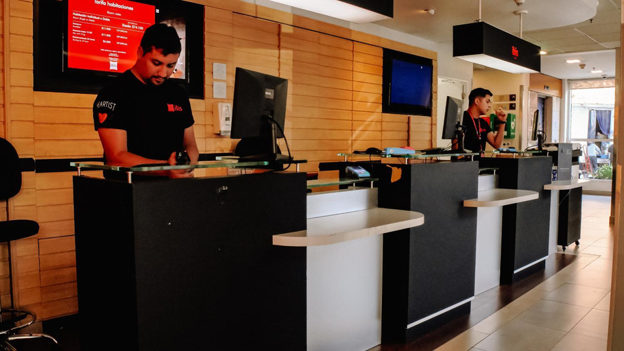 Public Area 2, ibis Santiago Providencia., Santiago