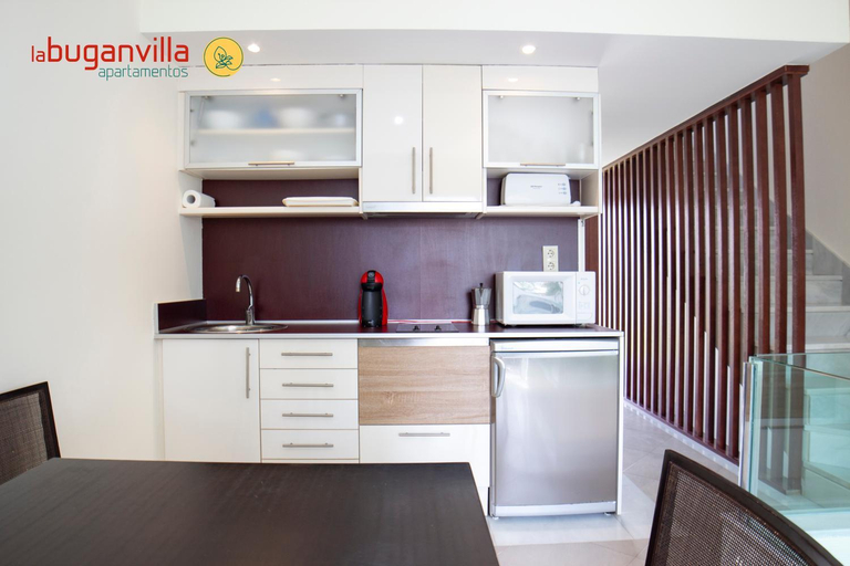 Kitchen 3, Apartamentos la Buganvilla, Almería