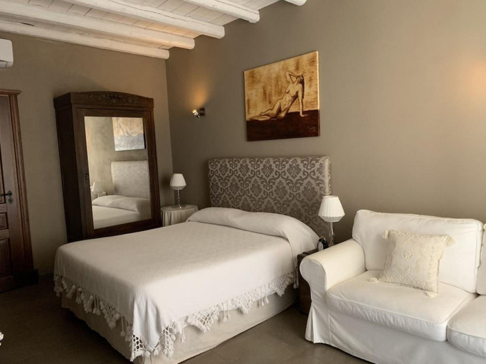 Bedroom 3, B&B Mugnos Charme Living, Catania