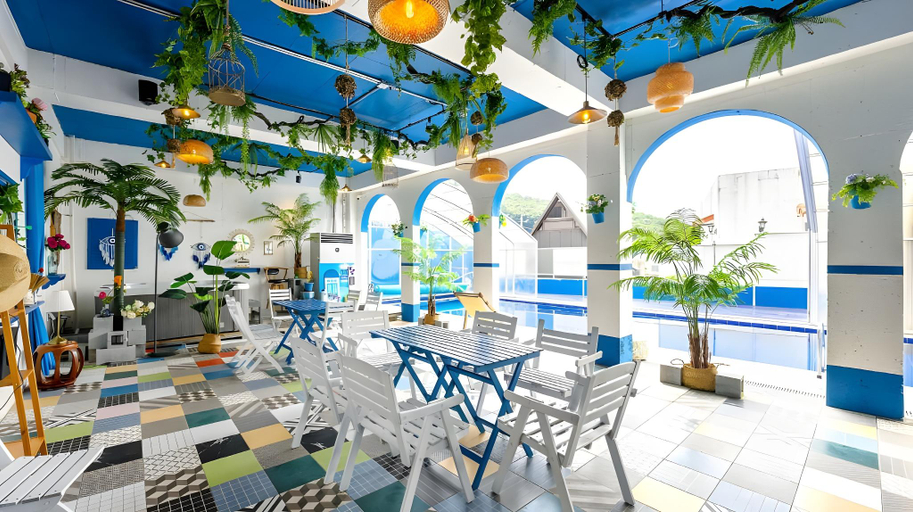 Food & Drinks 3, Las Blancas Pension, Gapyeong