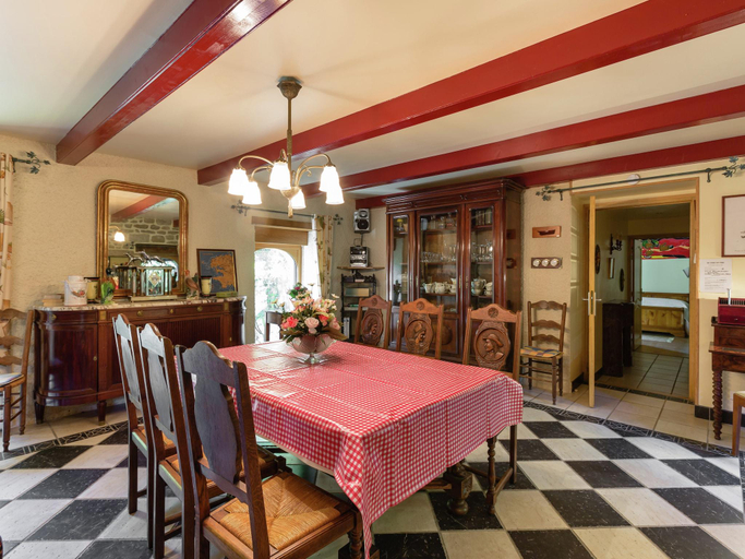 Food & Drinks 5, Villa 100 meters from the Atlantic, Finistère