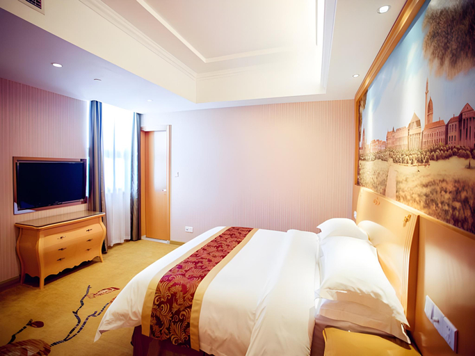 Bedroom 2, Vienna Hotel Guangdong Zhaoqing Sihui Dawang Park, Zhaoqing