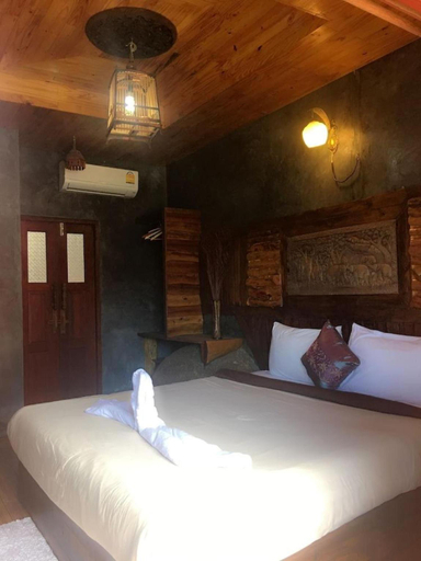 Bedroom 3, Sea Rock Hotel, Ko Phangan