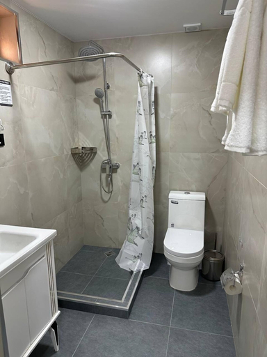 Bathroom 3, Nifal Guest House, Samarkand