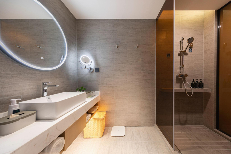 Bathroom 3, Atour Hotel Xuzhou Pei County Dongfeng Road, Xuzhou