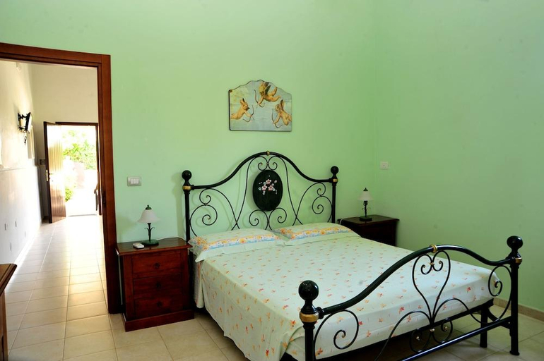 Bedroom 2, Agriturismo Il Piccolo Lago, Lecce