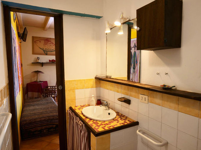 Bathroom 3, B&B Cala Pisana (Paola e Melo), Agrigento