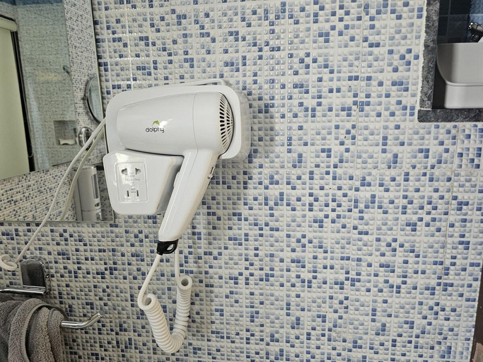 Bathroom 3, Beachwalk - 1BHK Apartment Candolim Beach Goa, North Goa