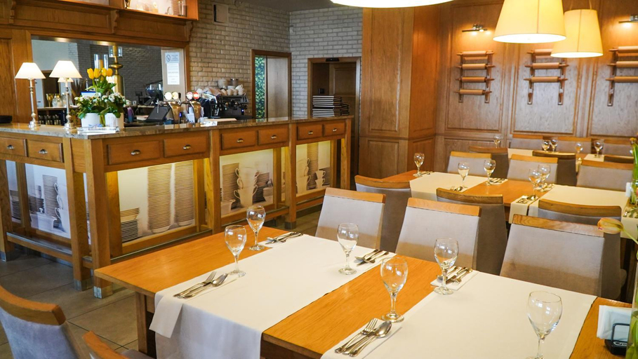 Food & Drinks 5, Hotel Antek, Opole