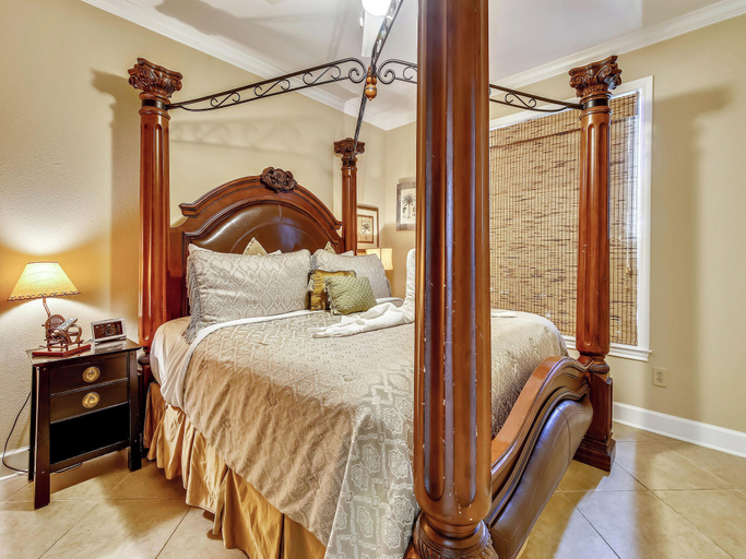 Others 5, At The Beach by Ryson Vacation Rentals, Galveston