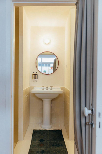 Bathroom 4, Legasea Cascais Guesthouse, Cascais