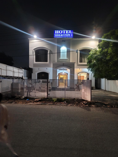 Others 5, Hotel HS1, Lahore