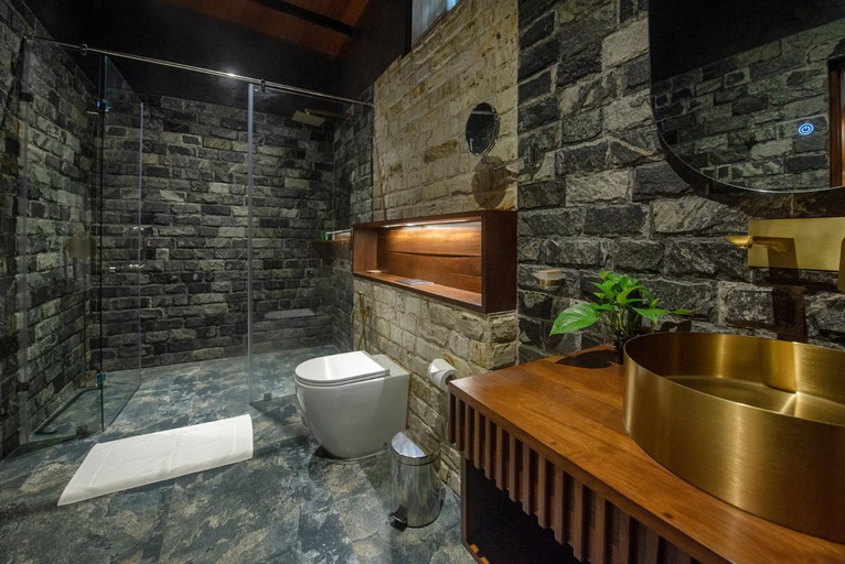 Bathroom 5, Atha Resort , Dambulla