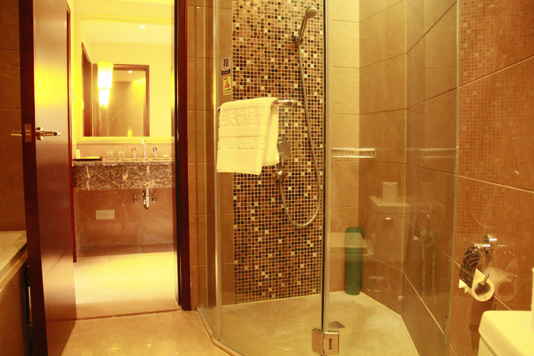 Bathroom, ANHUI CONSTRUCTION ENGINEERING GROUP NEW ERA HOTEL, Lu'an