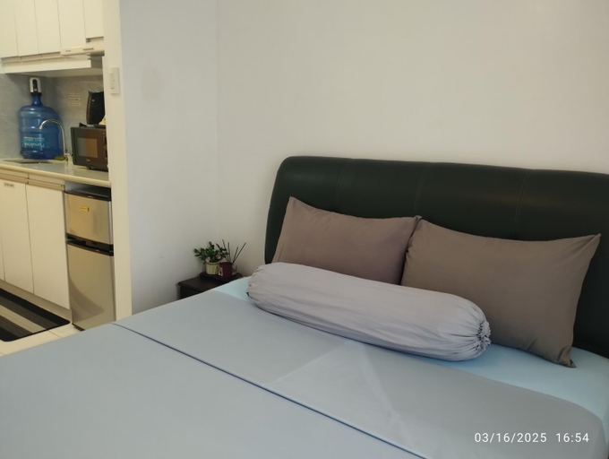 Bedroom 2, Studio Condo at Camella Northpoint Near Abreeza Mall Davao, Davao City