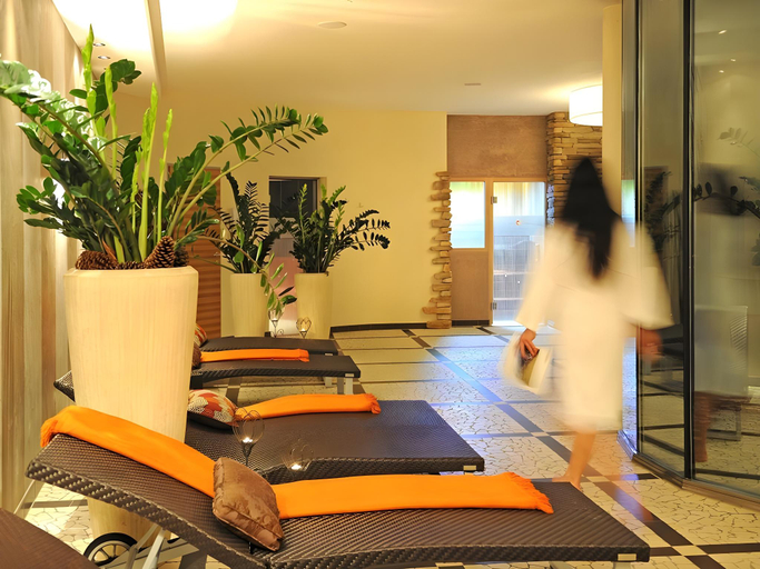 Bedroom, Hotel HELI'S - Joker Card included in Summer, Zell am See