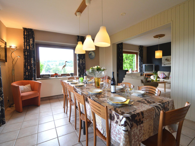 Food & Drinks, Ondenval Stay with Sauna, Liège