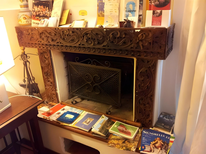 Others 5, B&B Al Giardino di Alice, Perugia