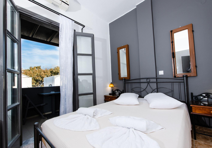 Bedroom 2, ヴィラ トウラ, South Aegean