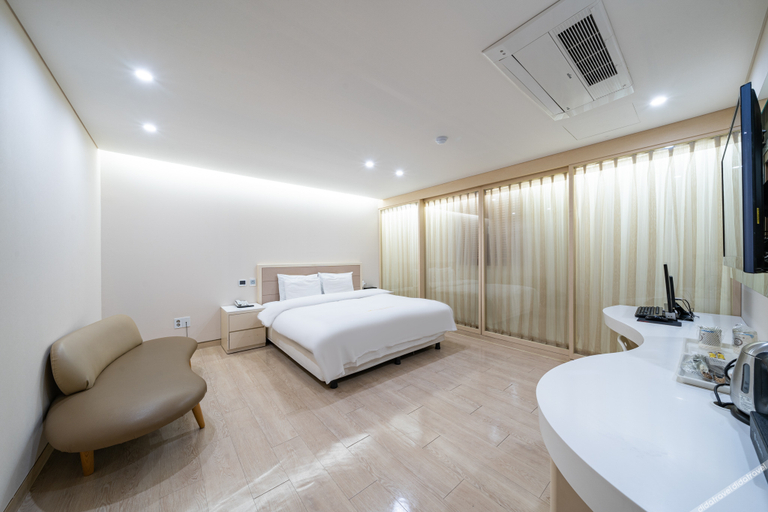 Bedroom 4, Sangbong Thema, Jungnang
