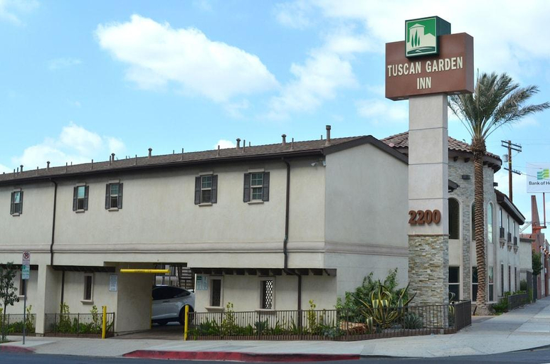 Exterior & Views 1, Tuscan Garden Inn, Los Angeles
