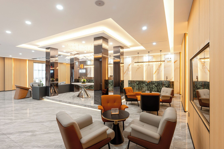 Others 5, Rama 9 No.1 Hotel, Huai Kwang