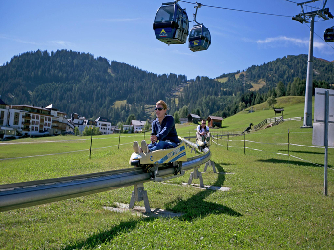 Others 5, Apartment in Tyrol near Ski Slopes, Landeck