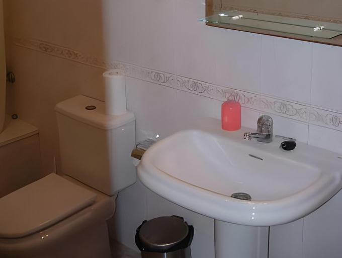 Bathroom 2, Apartamentos Villa Aurora, Santa Cruz de Tenerife