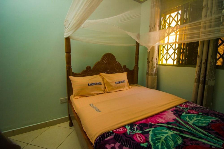 Bedroom, Kajosh Hotel, Jinja