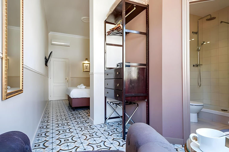 Bathroom 4, Mihlton Barcelona B&B, Barcelona