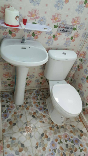 Bathroom 5, In Love Resort, Muang Chai Nat