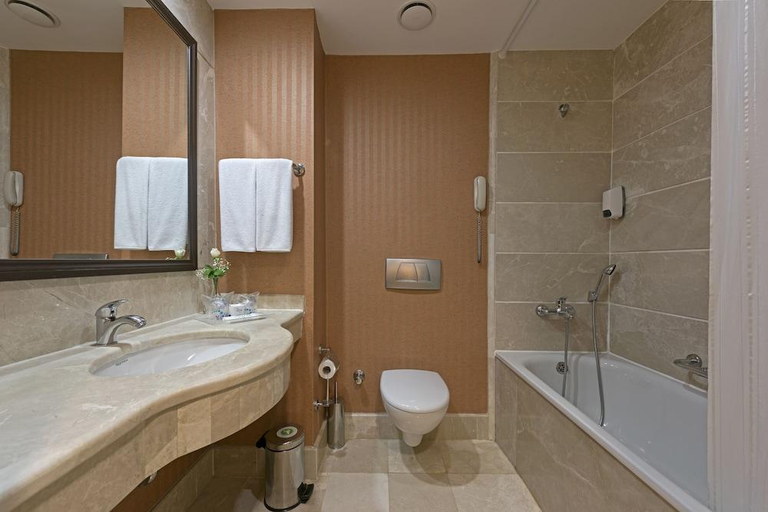 Bathroom, Novum Garden Side Hotel, Manavgat