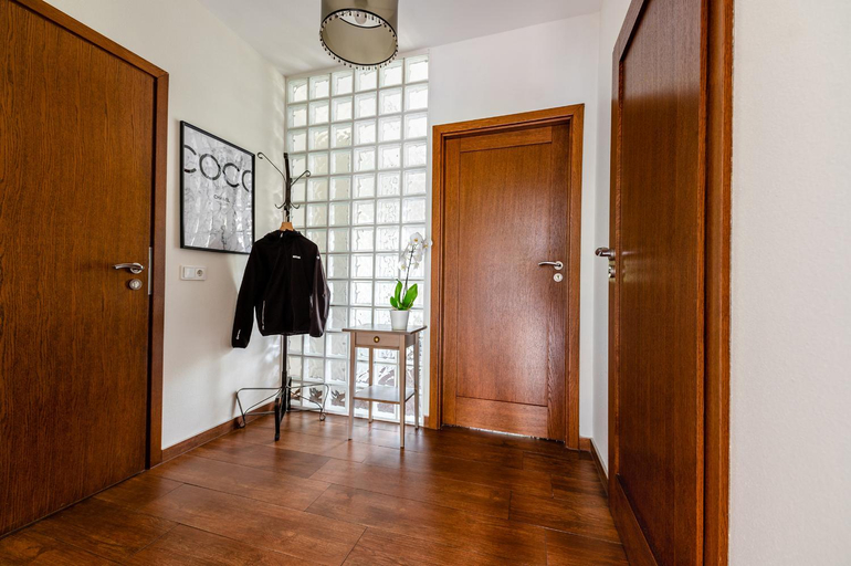 Others 5, APARTAMENTY ISKRA, Strzelce