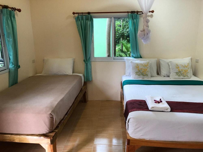 Bedroom 5, Khaosok Bamboo Huts Resort, Phanom